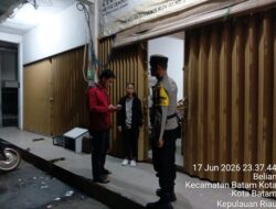 Cek TKP Dugaan Pencurian Sepeda Motor, Polsek Batam Kota Sigap Dan Cepat Respon Laporan Warga Melalui Layanan Polisi 110