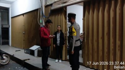 Cek TKP Dugaan Pencurian Sepeda Motor, Polsek Batam Kota Sigap Dan Cepat Respon Laporan Warga Melalui Layanan Polisi 110